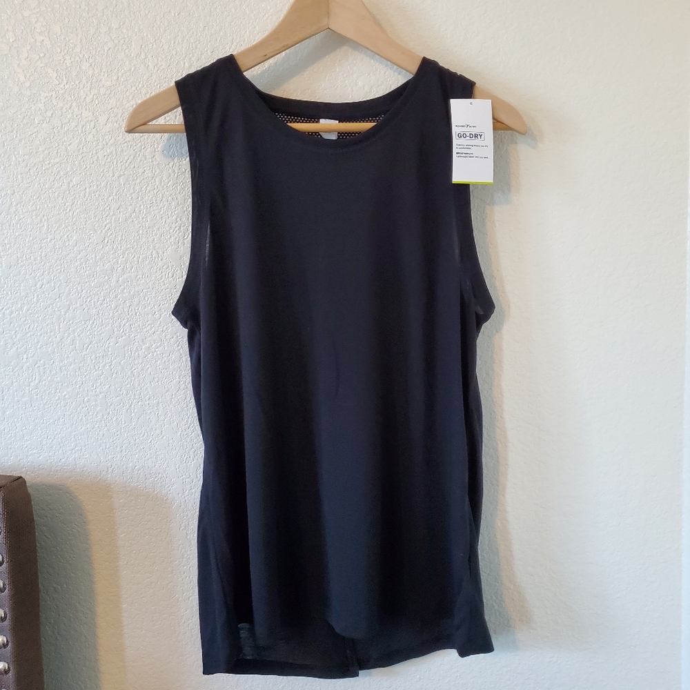 BOGO FREE NWT Old Navy • Go Dry Workout Tank